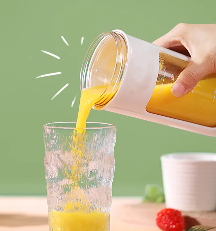 Portable Blender + Reusable Straw